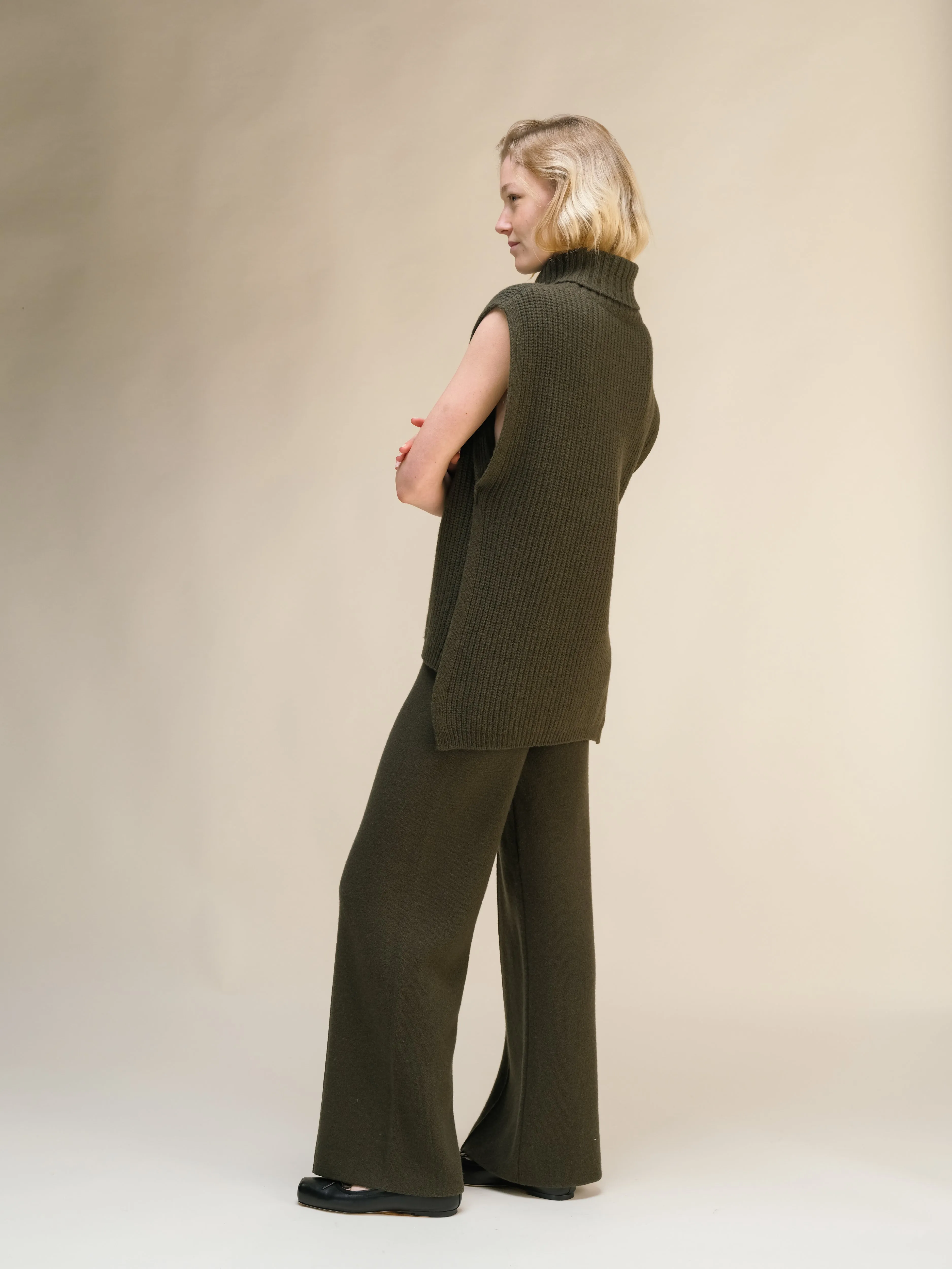 Cashmere Mix Wide Legged Trousers