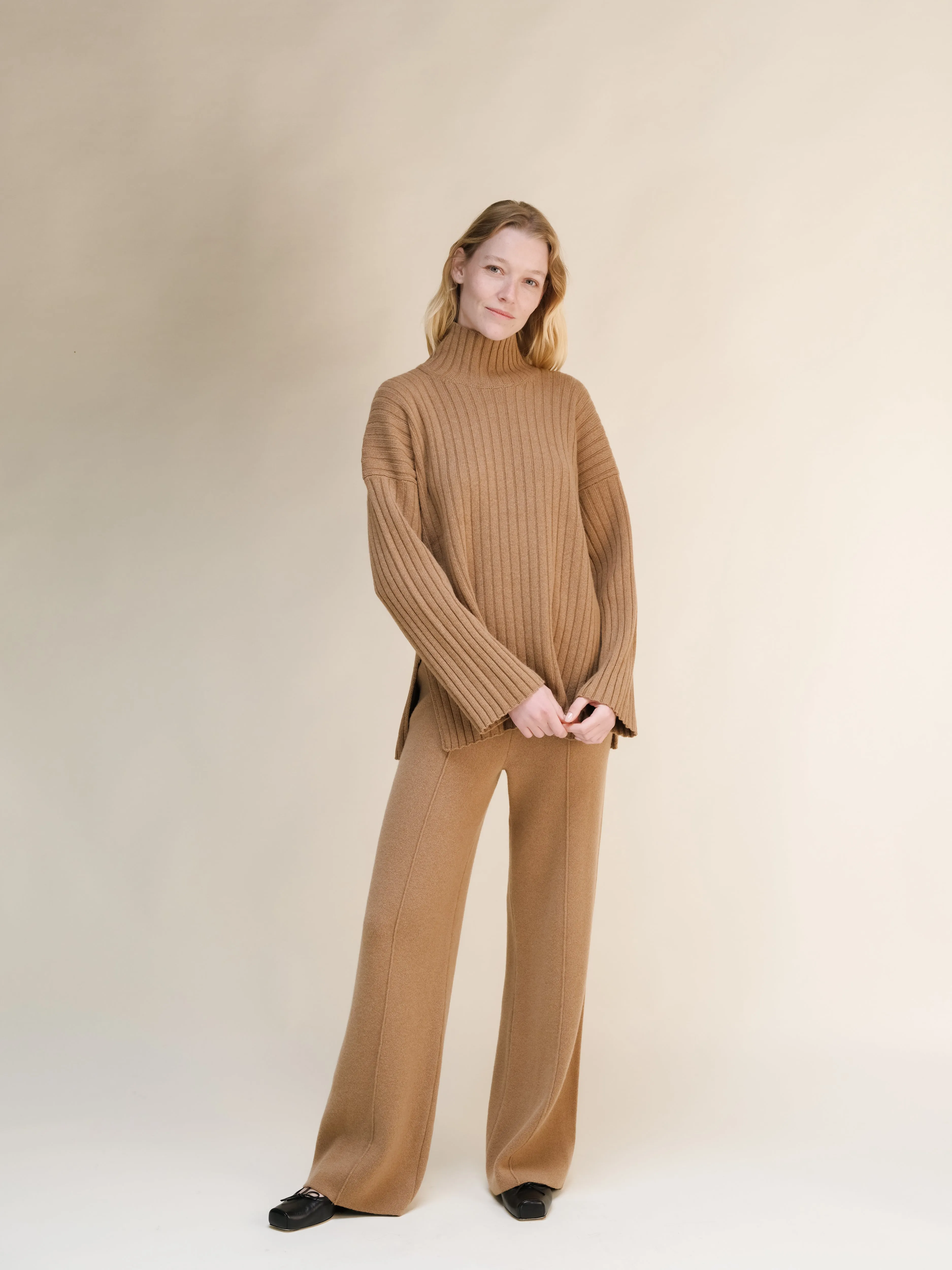 Cashmere Mix Wide Legged Trousers