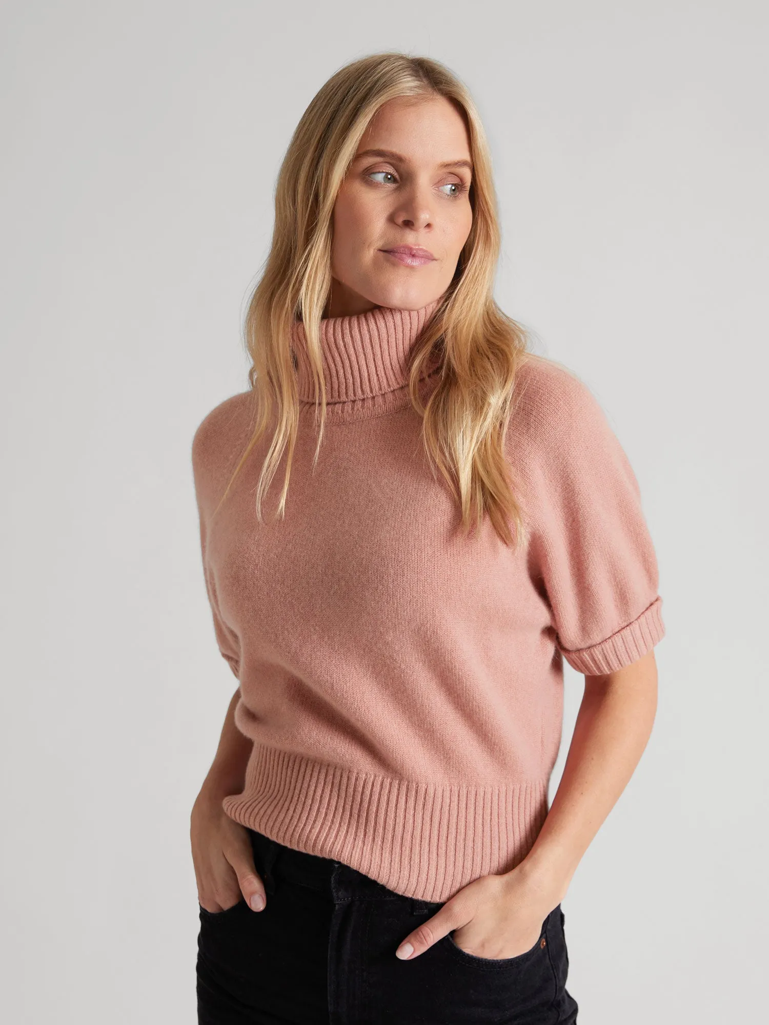 Cashmere sweater "Una" - peachy pink