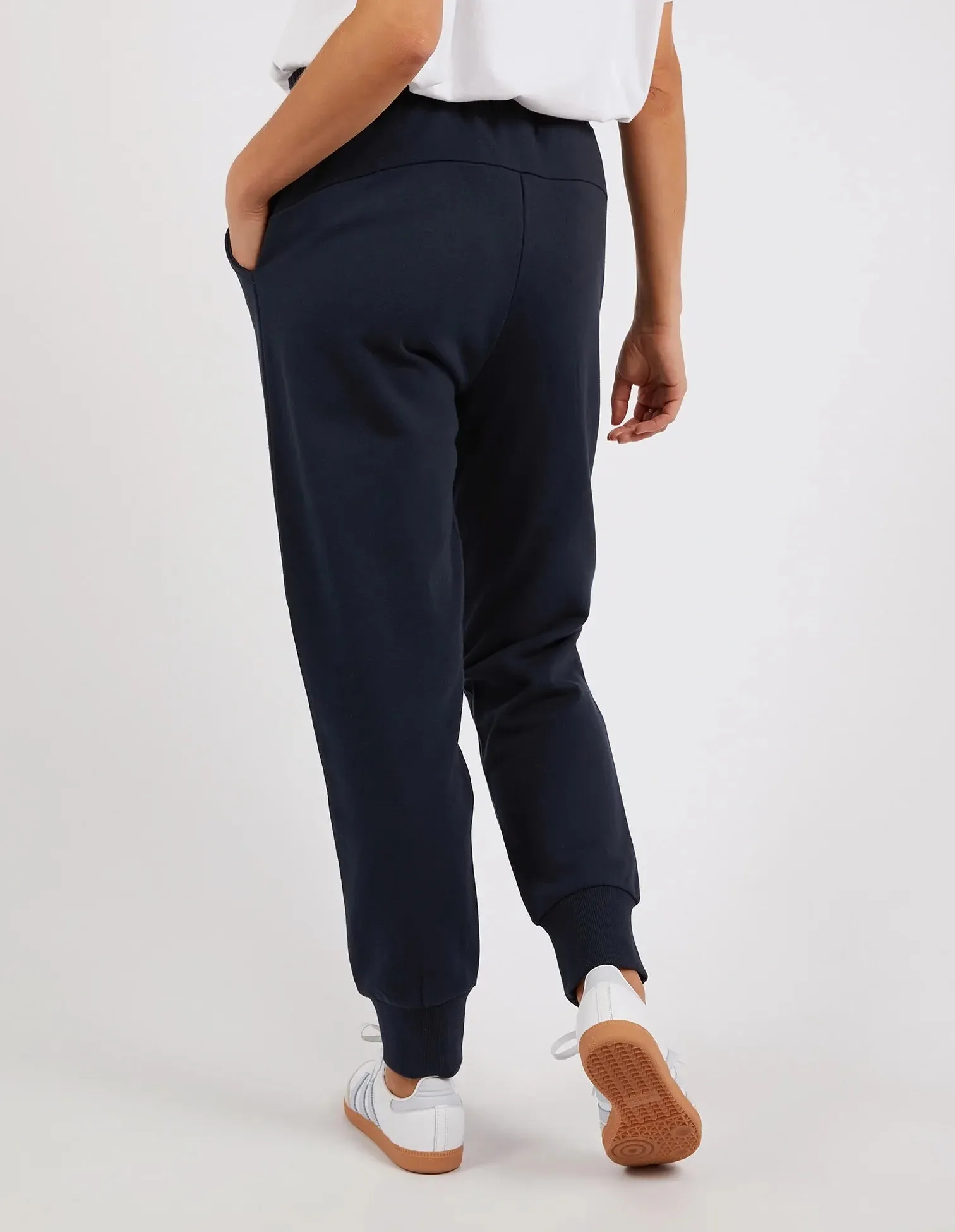 Foxwood Medalion Track pant - Navy