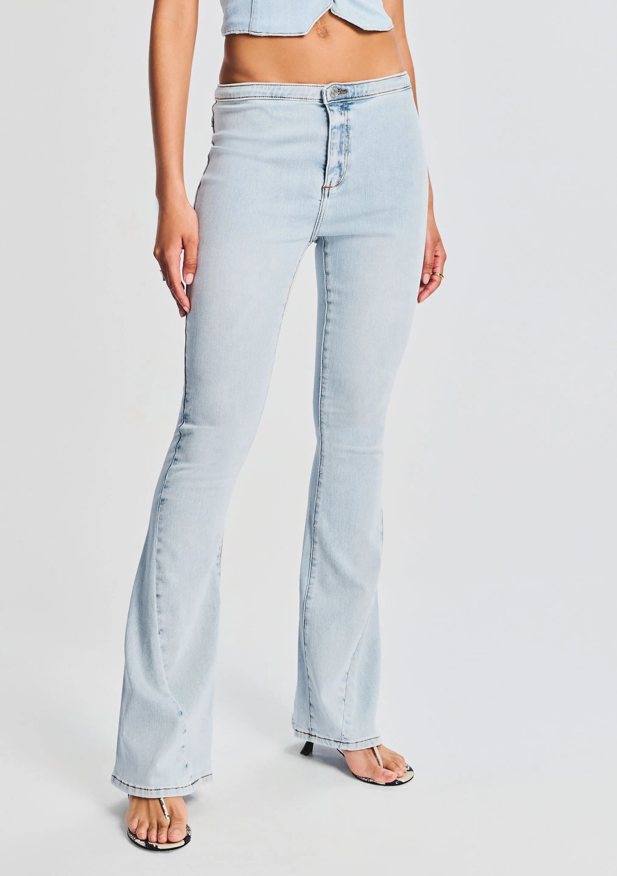 Nora Mid Rise Flare Jean