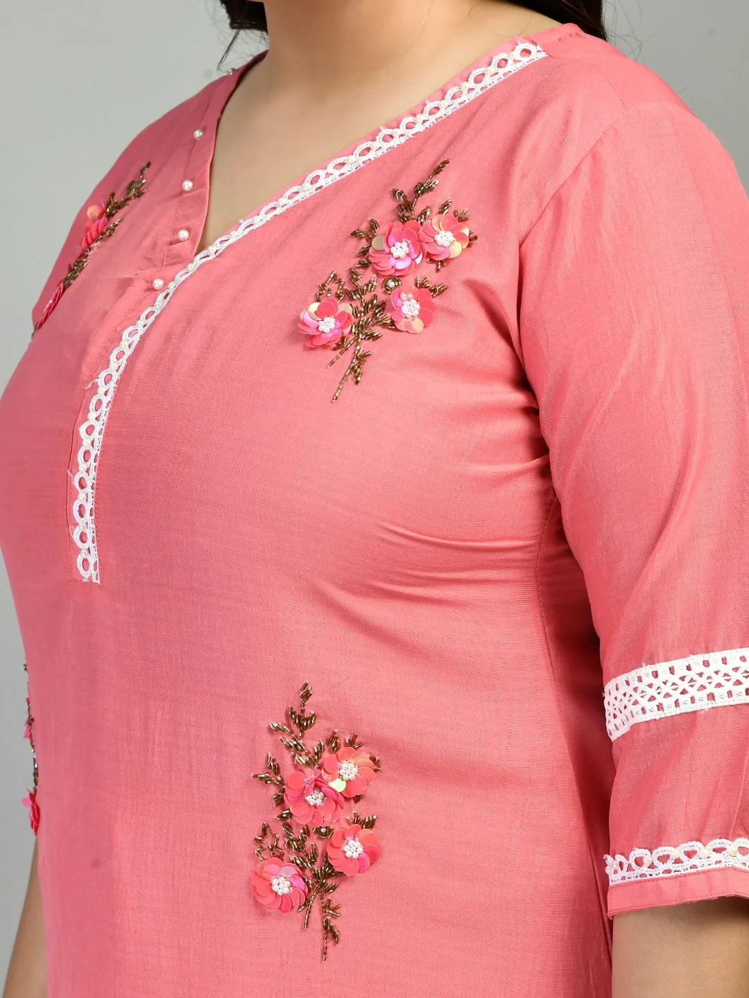 Plus Size Lacy Pink and Stones Kurta Set