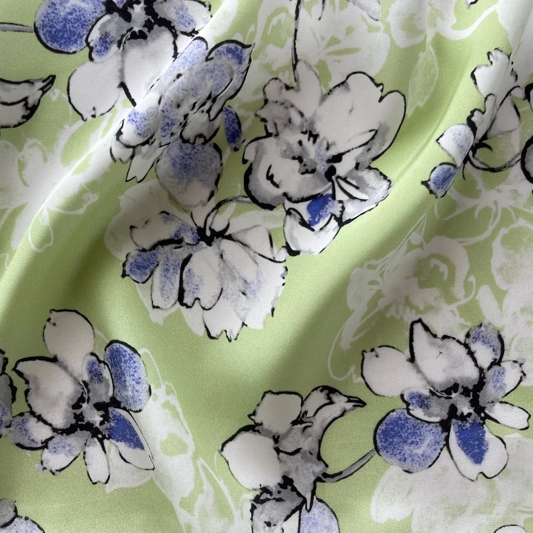 Wild Roses on Celadon Airy Silk Crepe de Chine (Made in Italy)